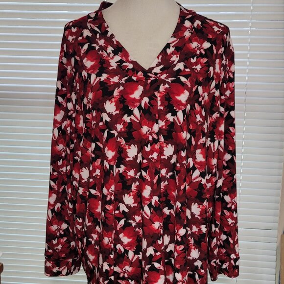 NWT Knit Top ANNE KLEIN PETITE Size PXXL Long Sleeve Fire Red Multi Black White - Picture 1 of 14